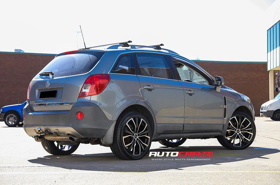 HOLDEN-CAPTIVA-ULTIMATE-MATTE-BLACK-OR-POLISH-ACCENTS